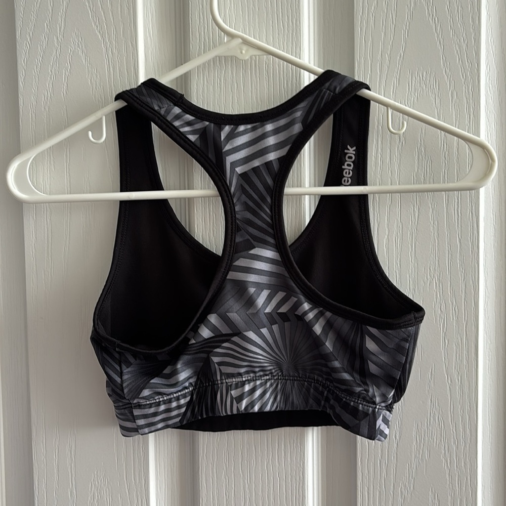Reebok Black and Gray Geometric Sports Bra - Picture 3 of 5